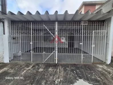 Casa com 2 Quartos para alugar, 116m² no Conjunto Residencial Irai, Suzano