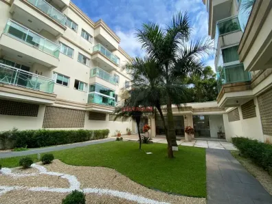 Apartamento com 2 Quartos para alugar, 70m² no Municípios, Balneário Camboriú