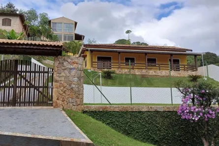 Casa de Condomínio com 3 Quartos para alugar, 183m² no Ribeirão dos Porcos, Atibaia