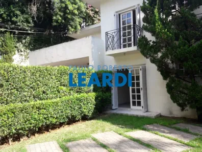 Sobrado com 3 Quartos à venda, 480m² no Jardim Guedala, São Paulo