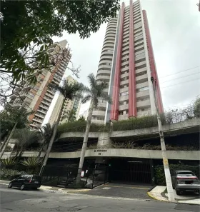 Apartamento com 4 Quartos para alugar, 210m² no Vila Andrade, São Paulo