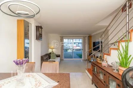 Casa com 2 Quartos à venda, 111m² no Parque Santa Fé, Porto Alegre