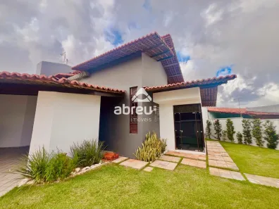Casa com 4 Quartos à venda, 1200m² no Candelária, Natal