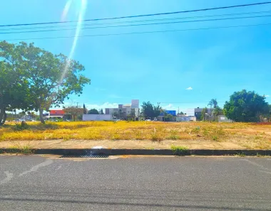 Lote/Terreno à venda, 250m² no Laranjeiras, Uberlândia