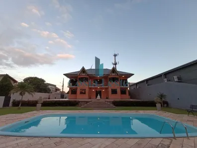 Casa com 3 Quartos para alugar, 1200m² no Lagoa da Conceição, Florianópolis