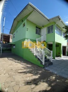 Casa com 3 Quartos à venda, 175m² no Esplanada, Caxias do Sul