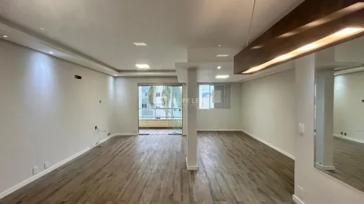 Apartamento com 3 Quartos à venda, 109m² no Bom Abrigo, Florianópolis