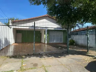 Casa com 7 Quartos à venda, 258m² no Cidade Jardim, Goiânia