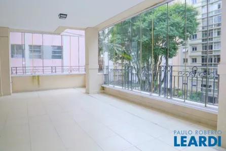 Apartamento com 4 Quartos para alugar, 304m² no Santa Cecília, São Paulo