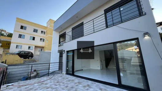 Casa com 3 Quartos à venda, 251m² no Trindade, Florianópolis