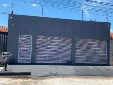 Casa de Condomínio com 3 Quartos para alugar, 170m² no Jardim Mossoró, Cuiabá