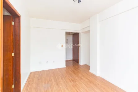Apartamento com 1 Quarto para alugar, 43m² no Partenon, Porto Alegre