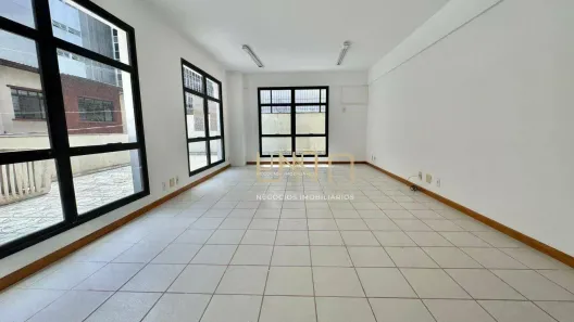 Sala Comercial à venda, 36m² no Centro, Florianópolis