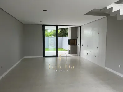 Sobrado com 3 Quartos à venda, 122m² no Sertão do Maruim, São José
