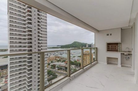 Apartamento com 3 Quartos à venda, 134m² no Centro, Itajaí