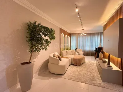 Apartamento com 3 Quartos à venda, 110m² no Centro, Balneário Camboriú