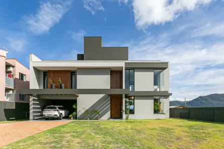 Casa com 5 Quartos à venda, 450m² no Pântano do Sul, Florianópolis