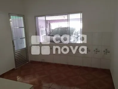 Sobrado com 2 Quartos para alugar, 45m² no Jardim Brasil (Zona Norte), São Paulo