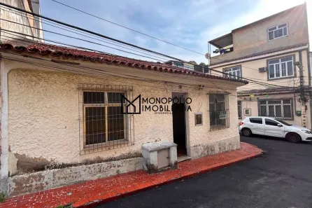 Casa de Condomínio com 2 Quartos à venda, 75m² no Irajá, Rio de Janeiro