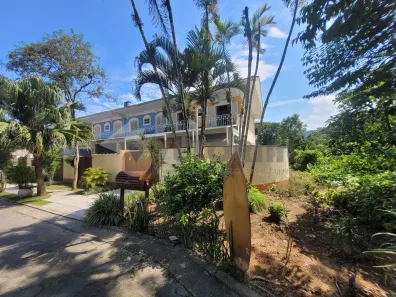 Sobrado com 3 Quartos à venda, 119m² no Recanto Som do Mar, Caraguatatuba