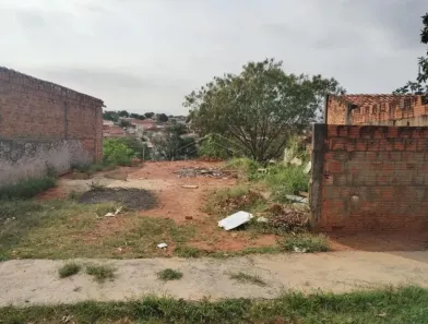 Imóvel Comercial à venda, 125m² no Vila Garcia, Bauru