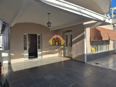 Casa com 2 Quartos à venda, 190m² no Jardim Santa Clara, Taubaté
