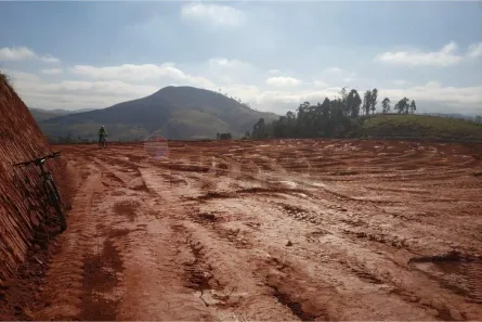 Lote/Terreno à venda, 3612m² no Santa Cruz, Juiz de Fora