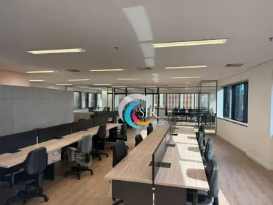 Sala Comercial para alugar, 240m² no Cidade Monções, São Paulo