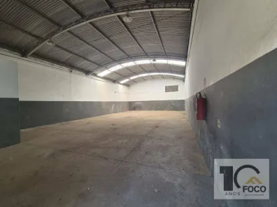 Galpão/Depósito/Armazém para alugar, 200m² no Jardim Caxambu, Piracicaba