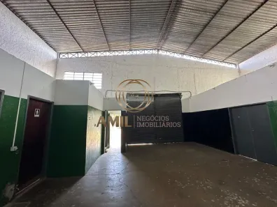 Galpão/Depósito/Armazém com 2 Quartos para alugar, 220m² no Vila Cândida, São José dos Campos