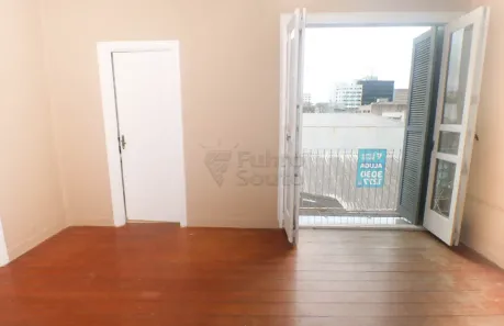 Apartamento com 2 Quartos para alugar, 85m² no Centro, Pelotas