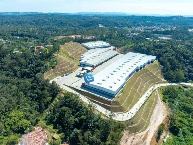 Galpão/Depósito/Armazém para alugar, 5670m² no Quinhaú, Embu das Artes