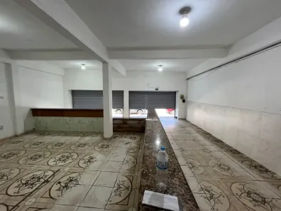 Ponto Comercial para alugar, 200m² no Jardim Primavera, Duque de Caxias