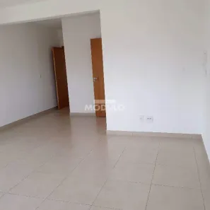 Sala Comercial para alugar, 30m² no Brasil, Uberlândia