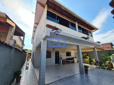 Sobrado com 4 Quartos à venda, 296m² no Loteamento Sato, Caraguatatuba