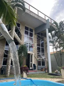 Casa de Condomínio com 4 Quartos à venda, 330m² no Interlagos, Vila Velha
