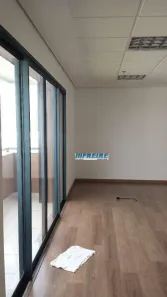 Sala Comercial à venda, 55m² no Cerâmica, São Caetano do Sul