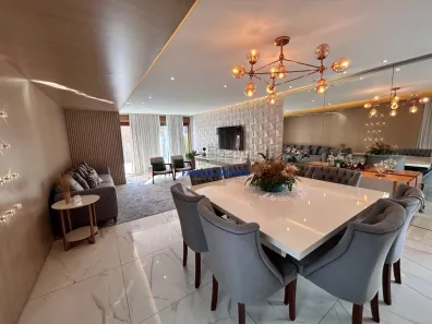 Sobrado com 5 Quartos à venda, 430m² no Pompéia, Santos