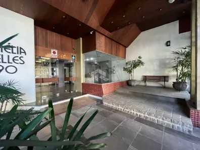 Sala Comercial à venda, 45m² no Petrópolis, Porto Alegre