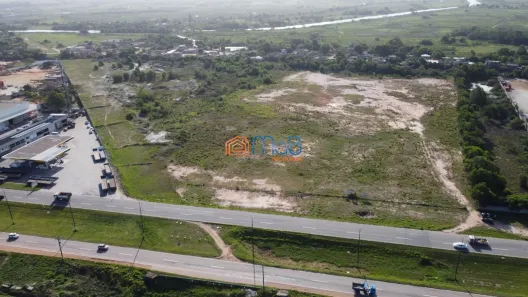 Lote/Terreno à venda, 130000m² no Ajuda de Baixo, Macaé