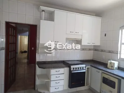 Sobrado com 3 Quartos para alugar, 188m² no Jardim São Conrado, Sorocaba