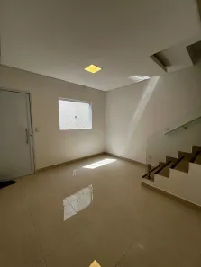 Casa de Condomínio com 2 Quartos para alugar, 64m² no Canto do Forte, Praia Grande