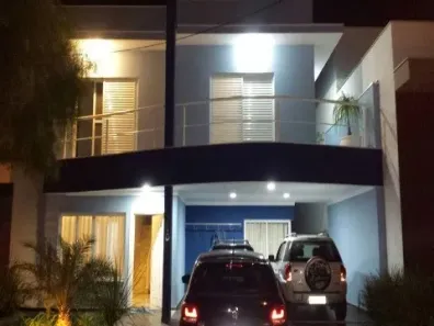 Casa de Condomínio com 4 Quartos à venda, 270m² no Iporanga, Sorocaba