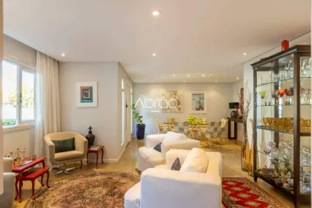 Casa com 3 Quartos à venda, 220m² no Santa Felicidade, Curitiba
