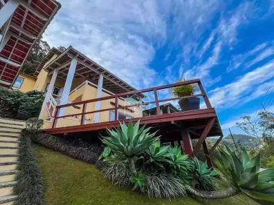 Casa com 4 Quartos à venda, 196m² no Retiro, Petrópolis