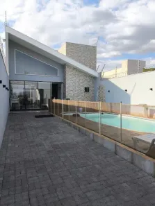 Lote/Terreno à venda, 200m² no Jardim Barcelona, Maringá