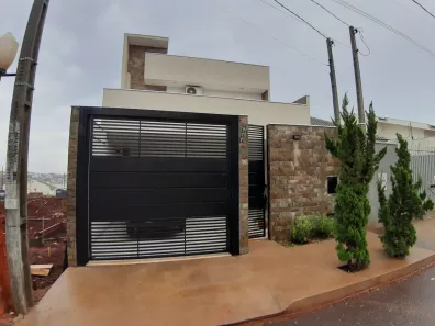 Sobrado com 3 Quartos à venda, 230m² no Jardim dos Nobres, Marialva