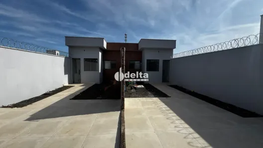 Casa com 2 Quartos à venda, 65m² no Shopping Park, Uberlândia