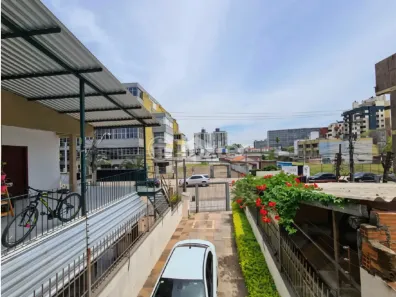 Prédio Residencial à venda, 106m² no Cidade Baixa, Porto Alegre