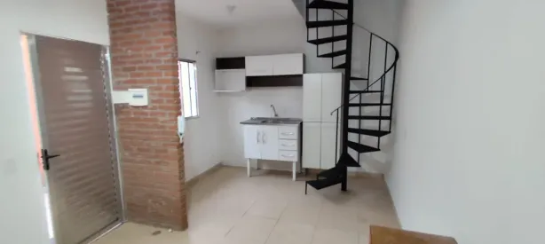 Casa de Condomínio com 1 Quarto para alugar, 52m² no Jardim Guarapiranga, São Paulo
